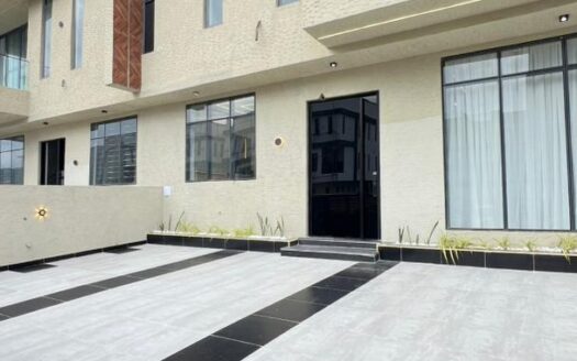 5 Bedroom Terraced Duplex, Lekki Phase 1
