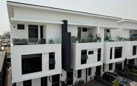 5 Bedroom Terrace Duplex Oniru