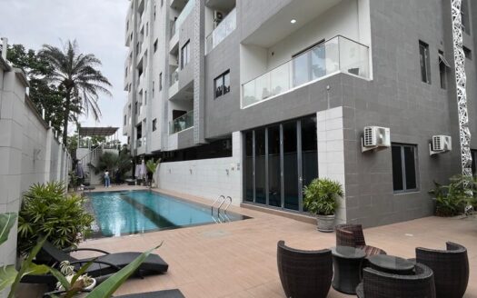 5 BEDROOM MAISONETTE WITH BQ