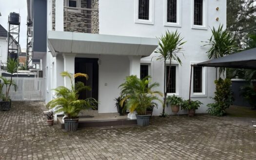 5 Bedroom Fully Detached Duplex with 2 Bq