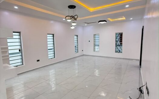4 Bedroom Fully Detached Duplex with Bq