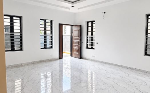 4 BEDROOM SEMI DETACHED DUPLEX WITH BQ