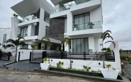 5 Bedroom Detached Duplex Osapa