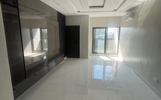 Brand New 2 Bedroom Apartment
