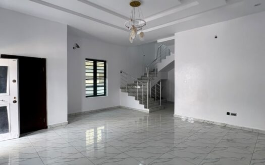 4 Bedroom Fully Detached Duplex with Bq